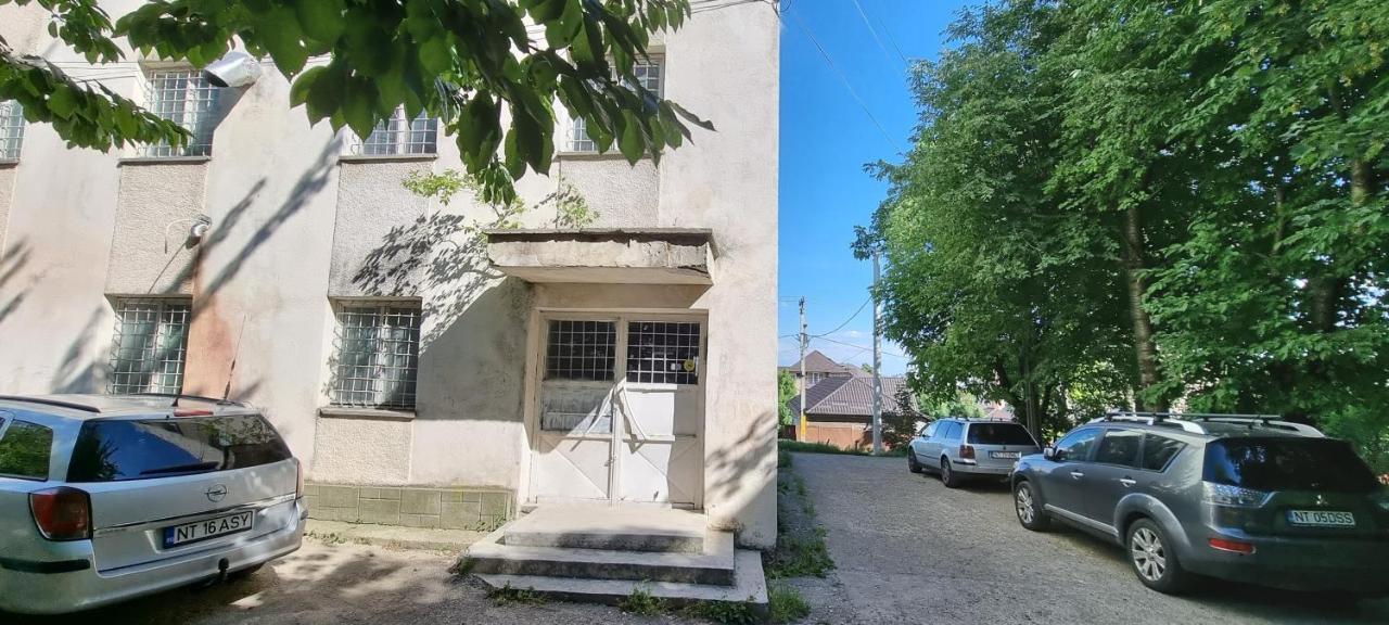 Veronica Studio Piatra Neamt Exterior photo